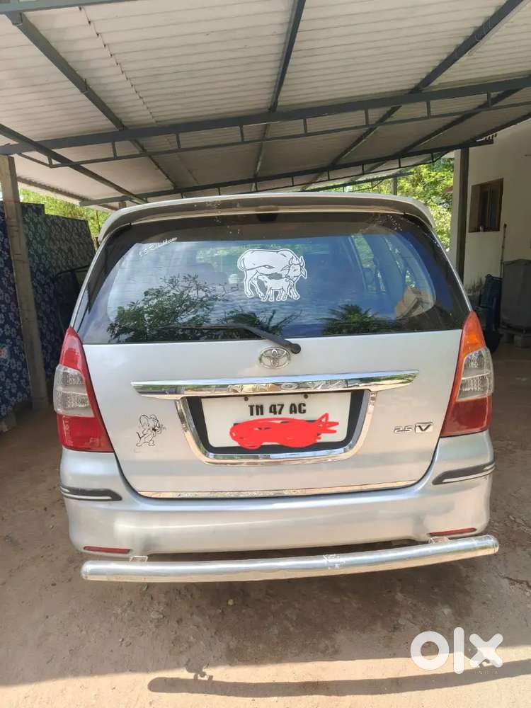 Well Maintained Single Handed Toyota Innova 2.5 Vx 2012 - 8seater