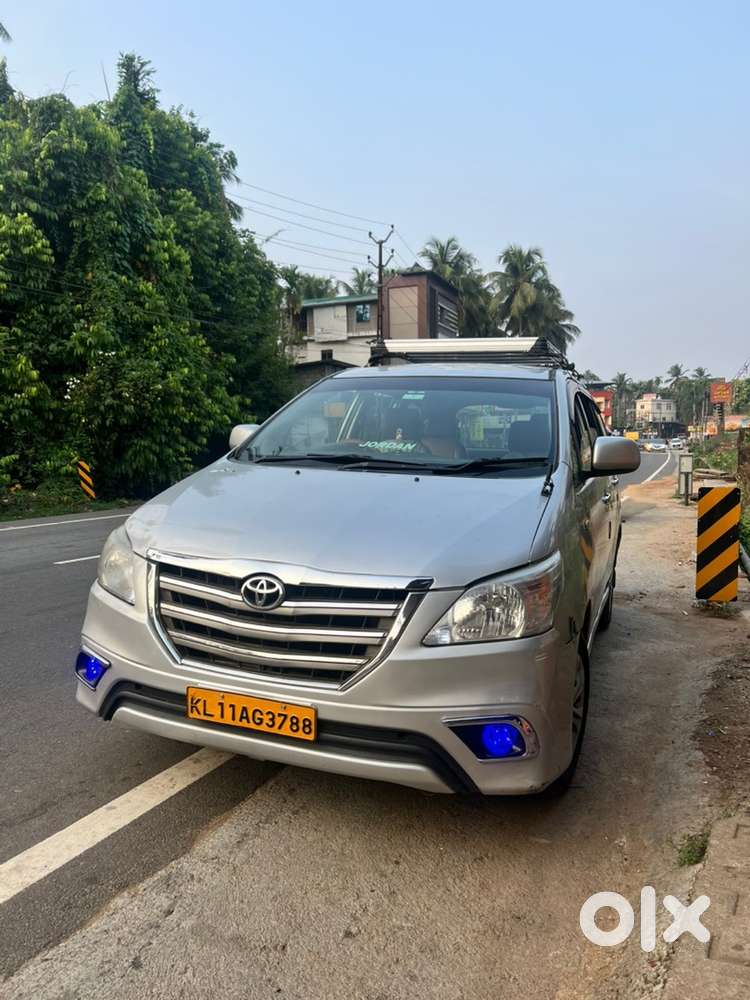 Toyota Innova 2010 Km Driven