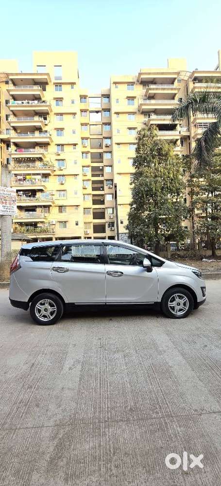 Mahindra Marazzo M8 8str, 2019, Diesel