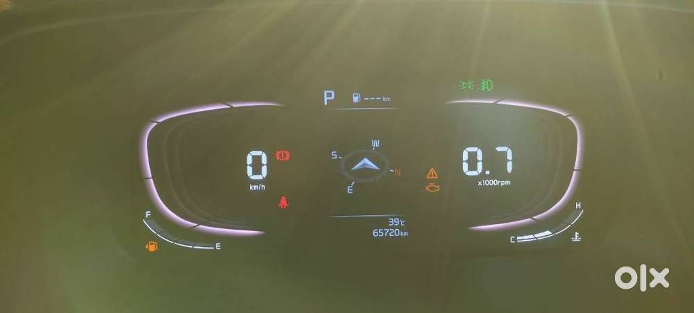 Kia Carens Luxury (o)1.5 Diesel At 7 Str, 2022, Diesel