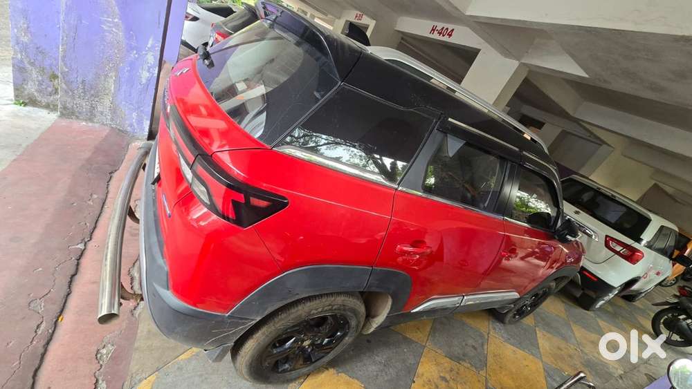 Maruti Suzuki Brezza Zxi Dual Tone 2023 Petrol 80000 Km Driven