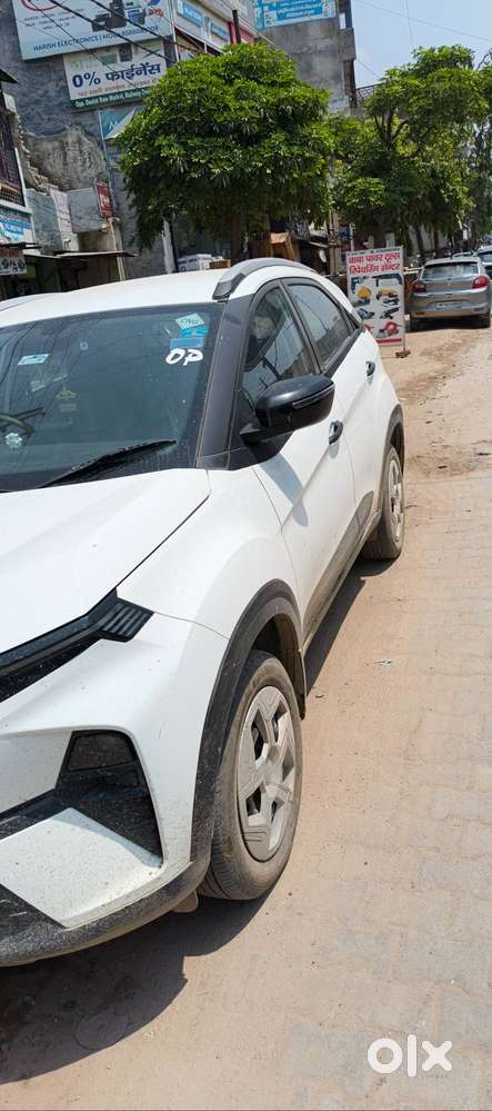 Tata Nexon 2025 Cng & Hybrids Well Maintained