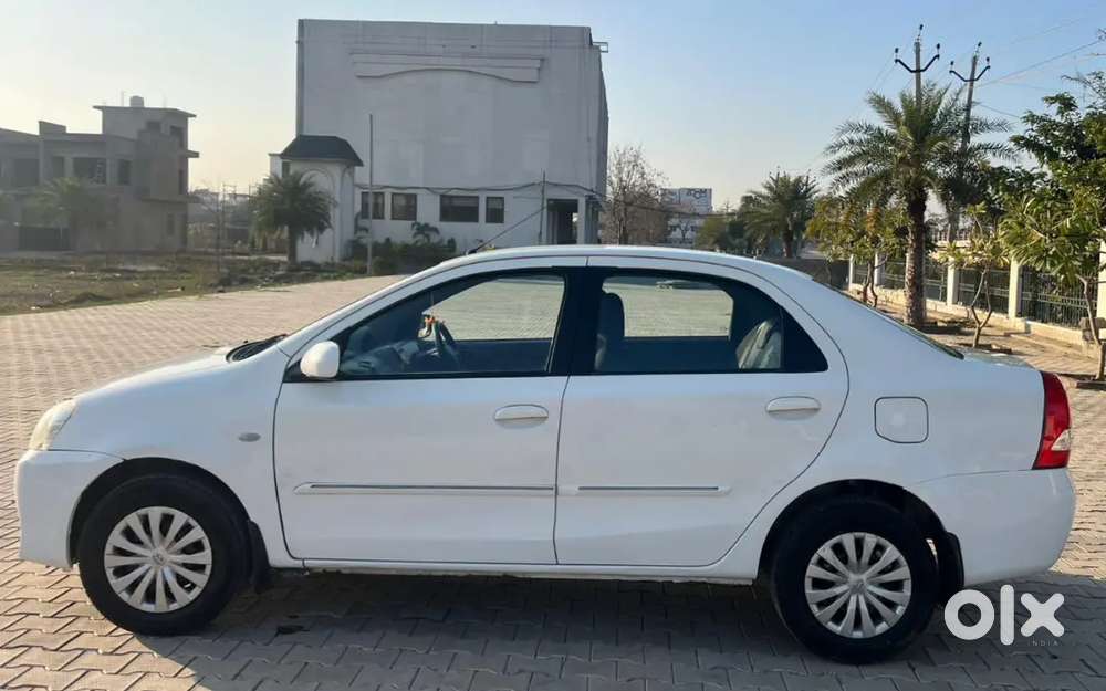 Toyota Etios 2011 Diesel Well Maintained