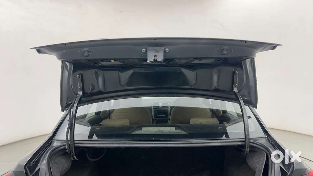 Volkswagen Ameo 1.5 Tdi Highline 16 Alloy, 2016, Diesel