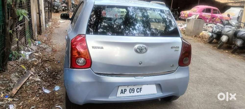Toyota Etios Liva 2011