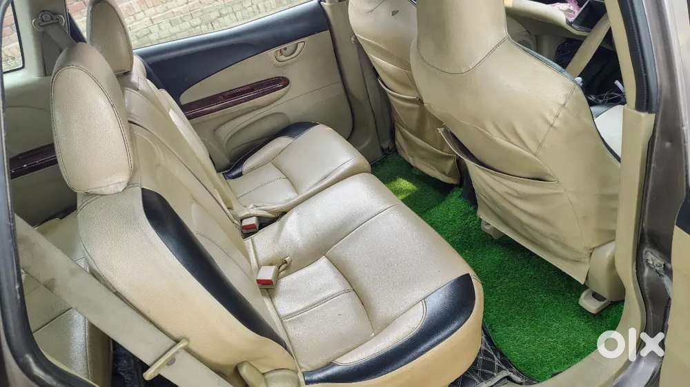 Honda Mobilio V I-vtec 2015 Urgent Sale Money Problem
