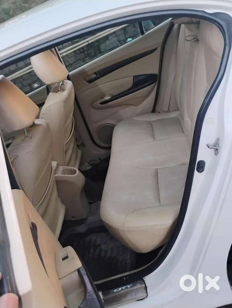 Honda City 2012 Cng & Hybrids Well Maintained