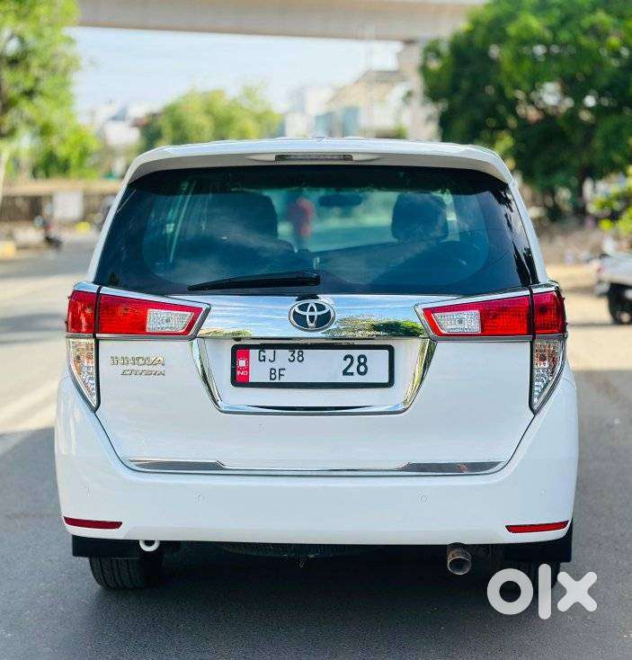 Toyota Innova Crysta 2.4 Gx Mt, 2023, Diesel