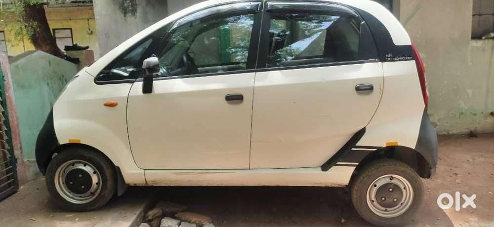 Tata Nano Xe, 2015, Petrol