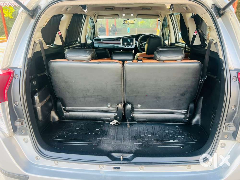 Toyota Innova Crysta 2.4 Gx Mt 8s, 2016, Diesel