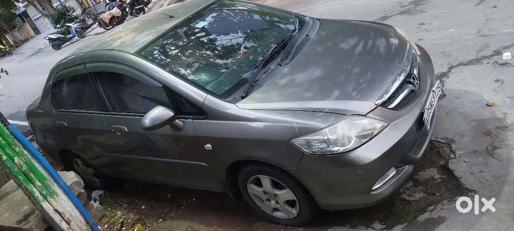 Honda City Zx 2006 Petrol Well Maintained