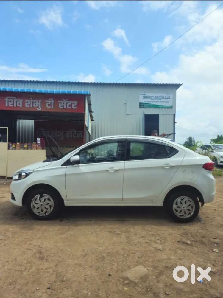 Tata Tigor Revotron 2018