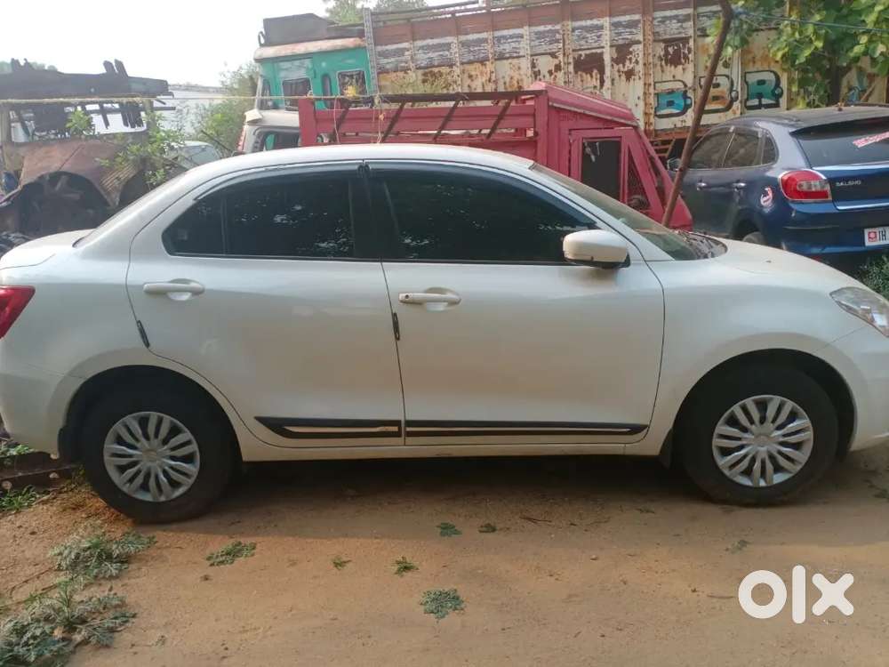 Maruti Suzuki Dzire 2021 Petrol 65000 Km Driven
