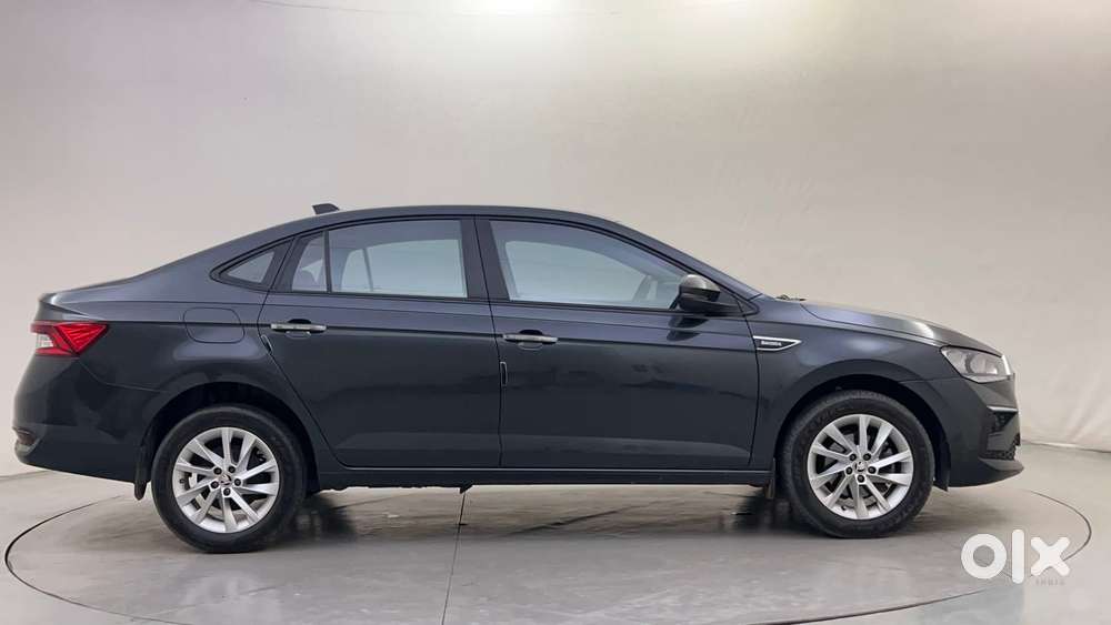 Skoda Slavia Ambition 1.0l Tsi Mt, 2024, Petrol