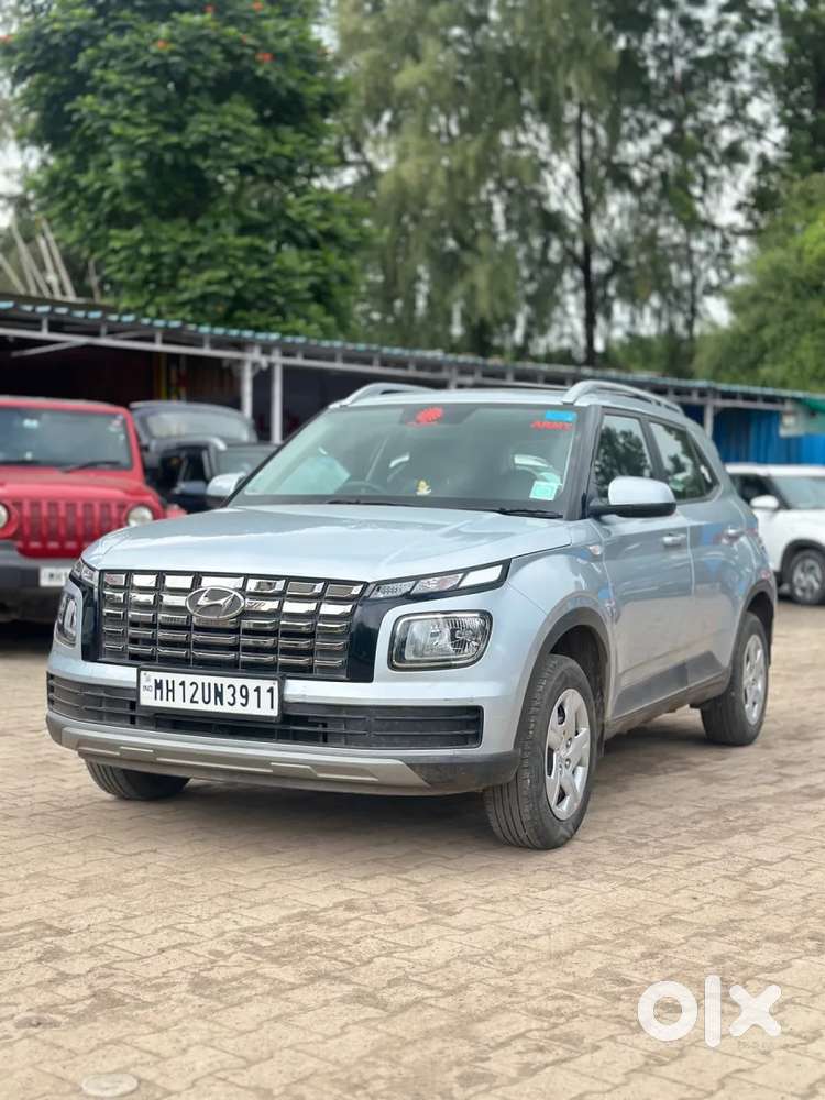 Hyundai Venue 1.2 S Plus, 2022, Petrol
