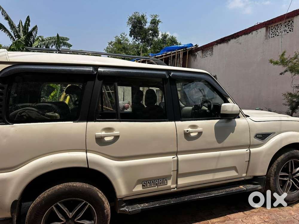 Mahindra Scorpio Classic 2017 Diesel Well Maintained