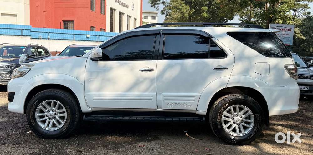 Toyota Fortuner, 2012, Diesel