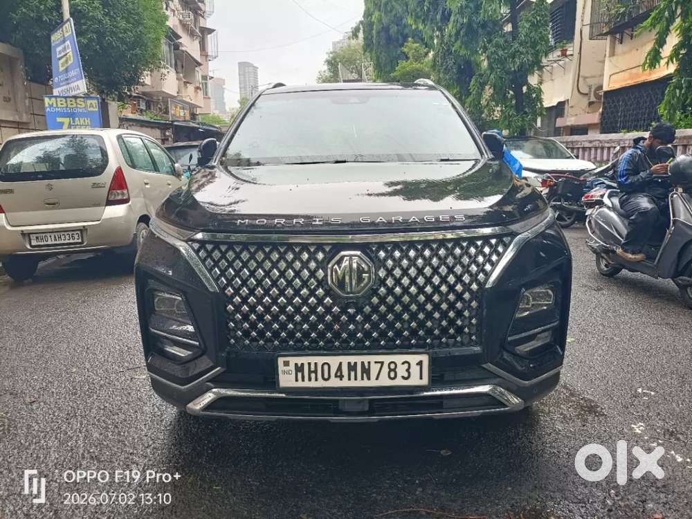 Mg Hector Plus Savvy Pro 1.5 Turbo Petrol Cvt 7 Str, 2025, Petrol
