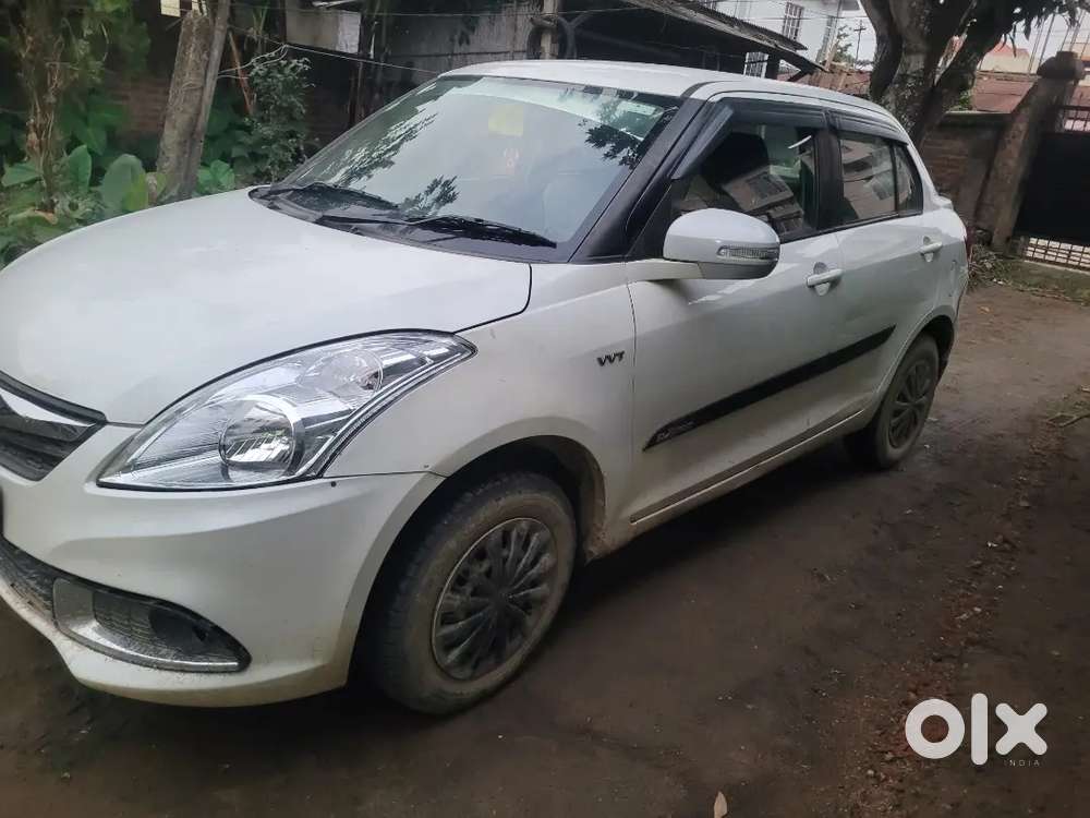 Maruti Suzuki Dzire 2017 Petrol 810000 Km Driven