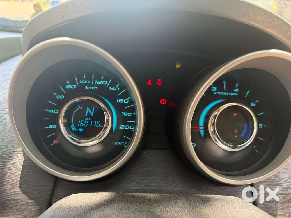 Mahindra Xuv500 W10 2wd, 2015, Diesel