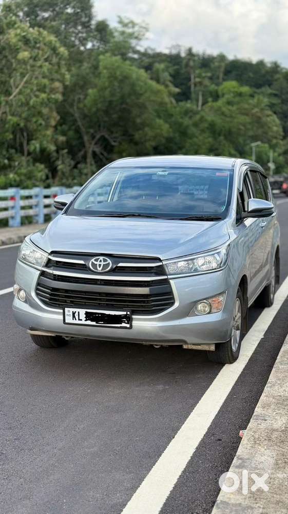 2020 Toyota Innova Crysta