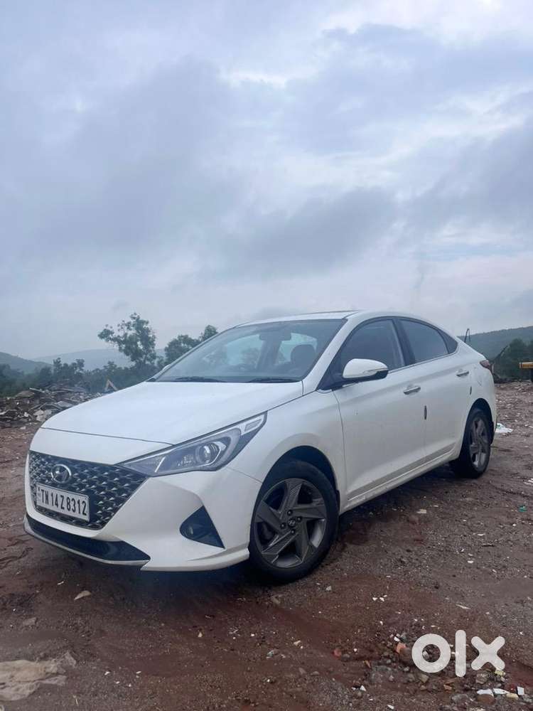 Hyundai Verna 2022 Petrol Well Maintained