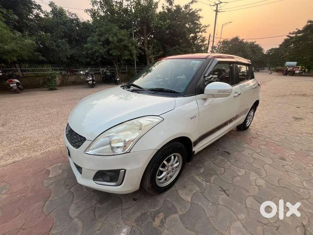 Maruti Suzuki Swift Vxi Windsong Limited Edition, 2016, Petrol