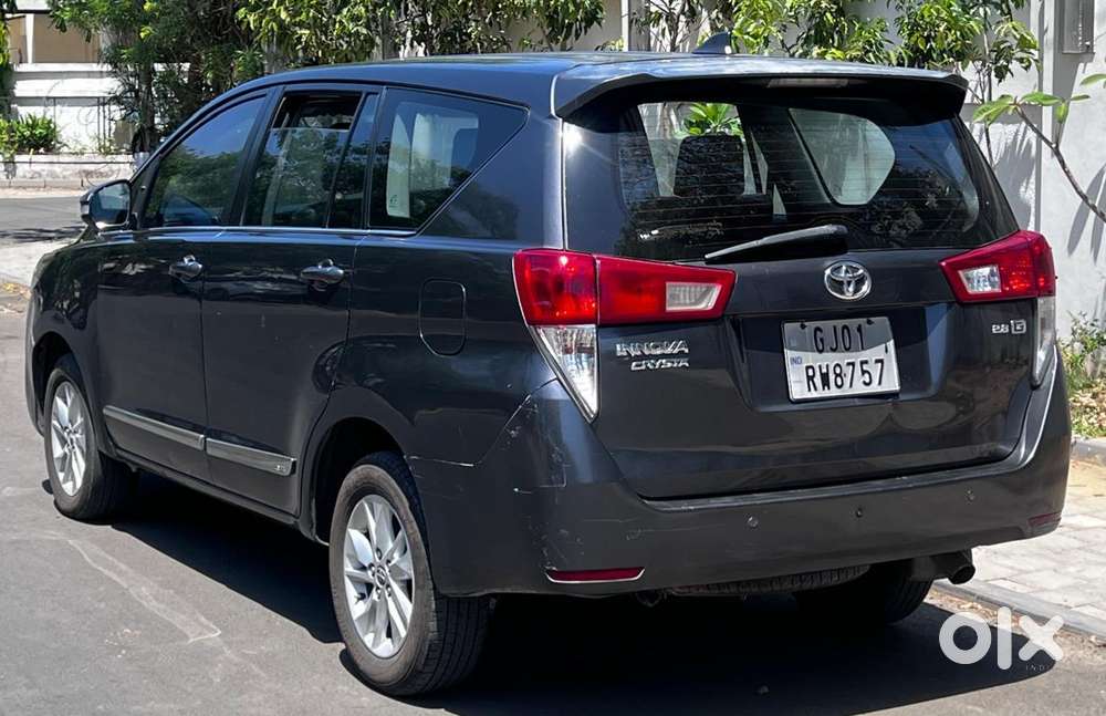 Toyota Innova Crysta 2.8 Gx At, 2017, Diesel