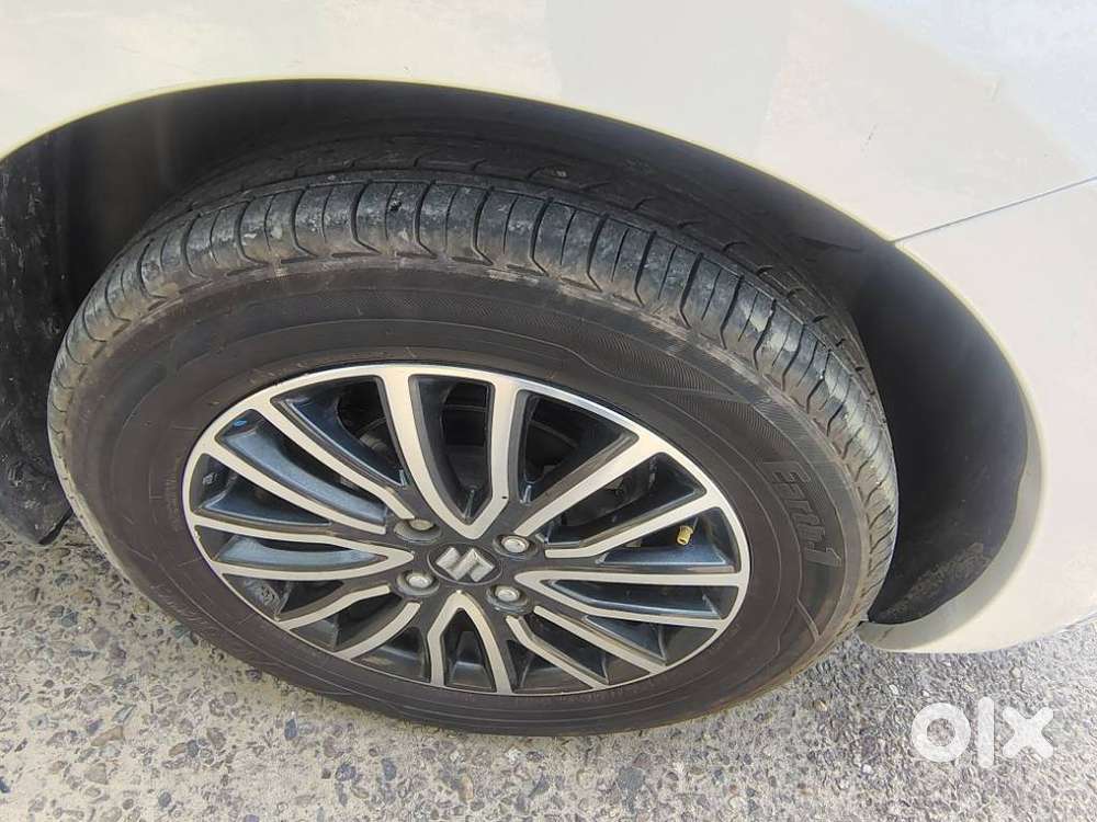 Maruti Suzuki Swift Dzire Zxi+ Amt, 2018, Petrol