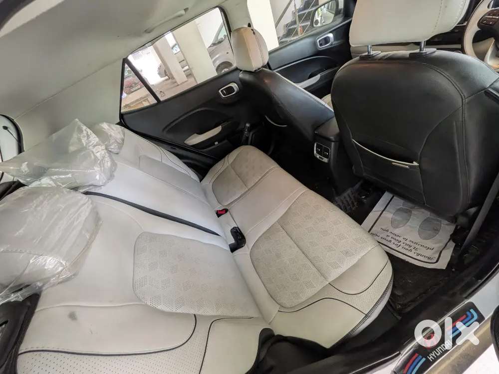 Hyundai Venue S Plus 1.2 Petrol Mt (oct 2024)  Hr-08  Mint Condition