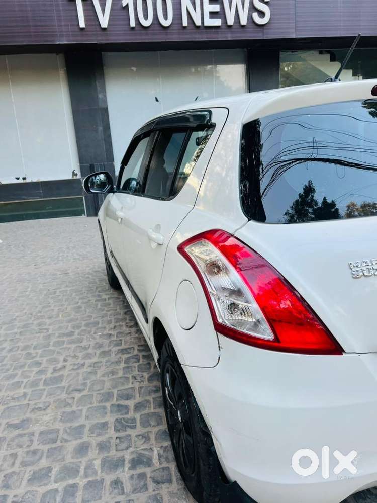 Maruti Suzuki Swift 2014 Cng & Hybrids Well Maintained