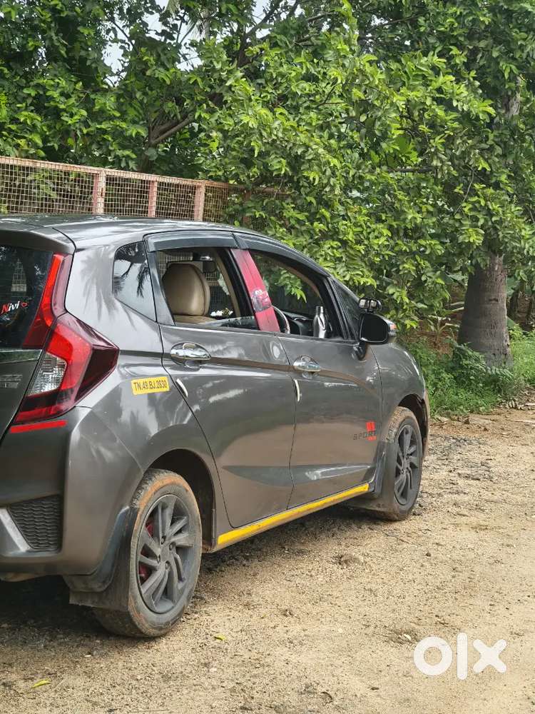 Honda Jazz 1.5 Mt 2016 Diesel Car