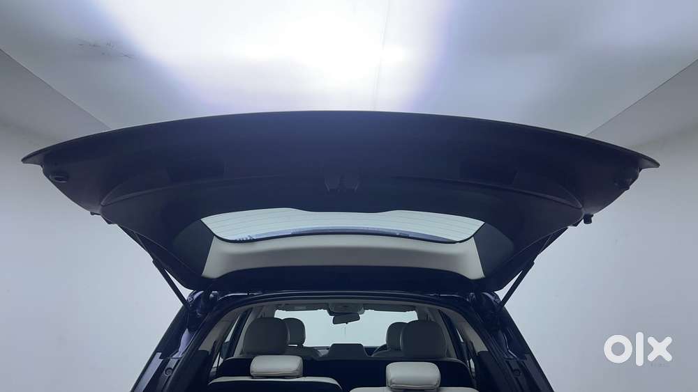 Mahindra Xuv700 2.2 Ax 7 Diesel At Luxury Pack Str, 2022, Diesel