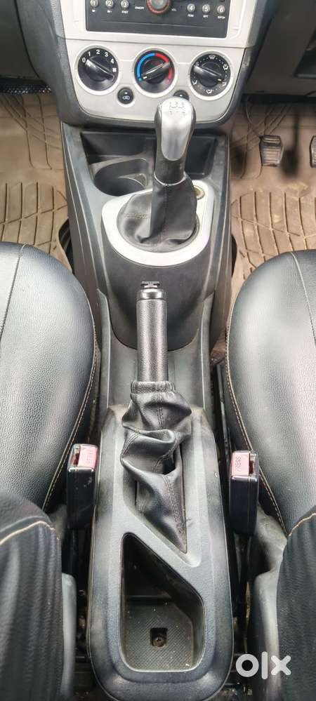 Ford Figo 1.2 Duratec Petrol Zxi, 2014, Petrol
