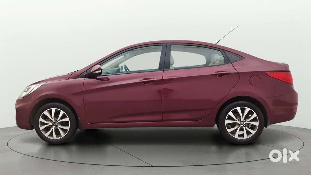 Hyundai Verna Fluidic 1.6 Vtvt Sx, 2014, Petrol
