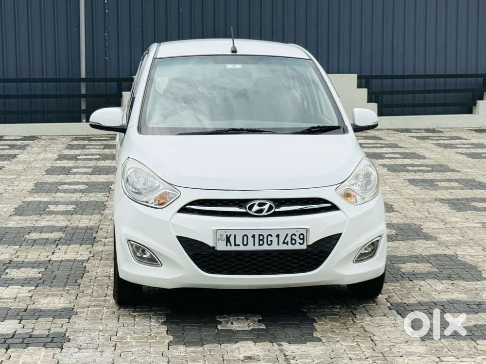Hyundai I10 Sportz At, 2012, Petrol