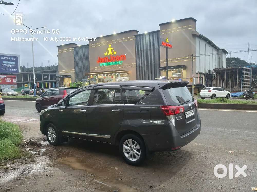 Toyota Innova Crysta V Re. 2018