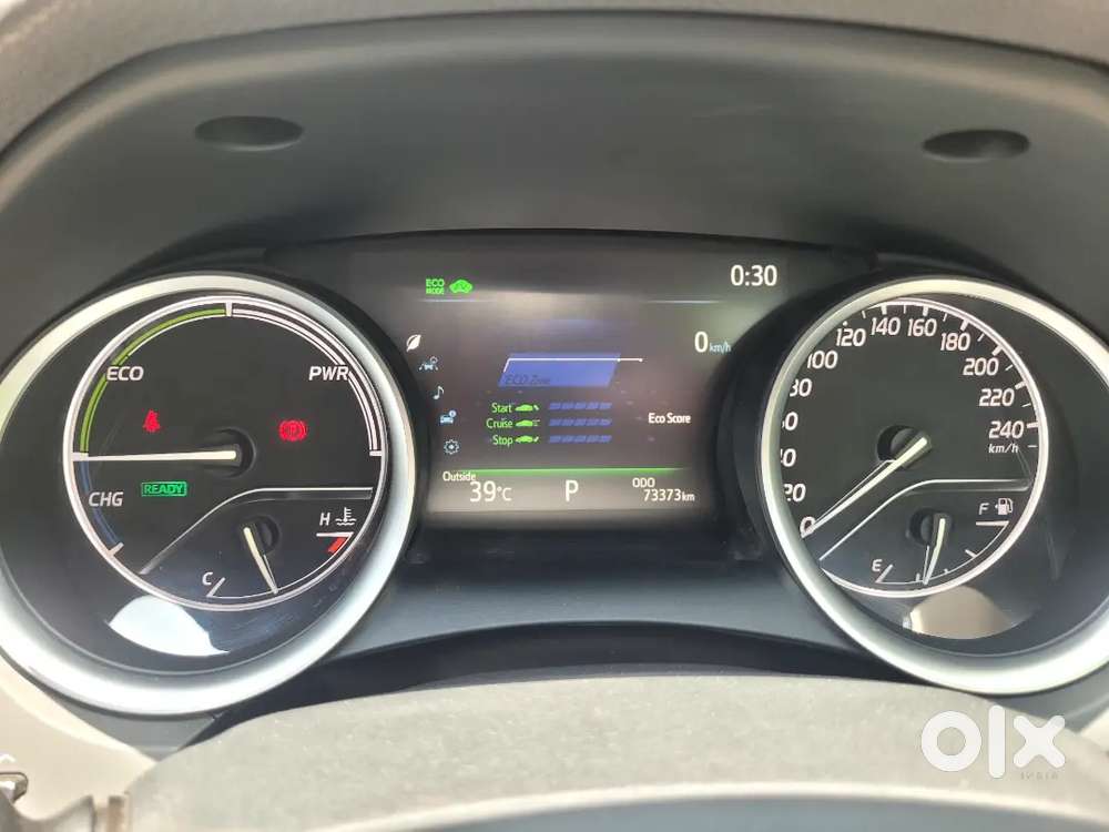 Toyota Camry Hybrid 2021