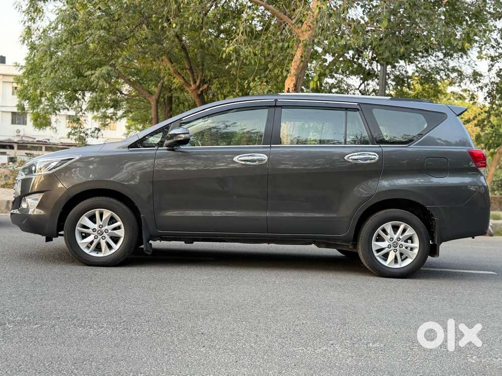 Toyota Innova Crysta 2.4 V, 2018, Diesel