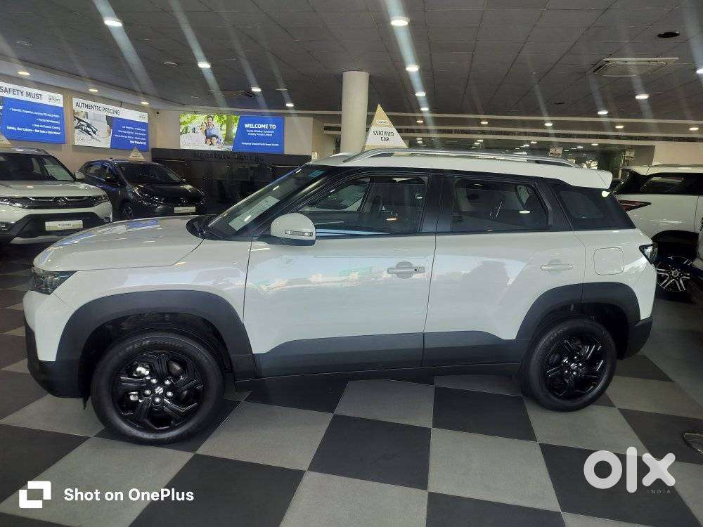 Maruti Suzuki Brezza 1.5 Zxi At Smart Hybrid, 2025, Petrol