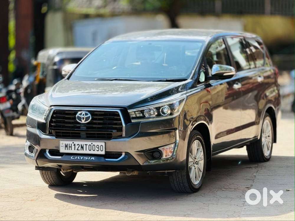 Toyota Innova Crysta 2.8z Automatic, 2016, Diesel