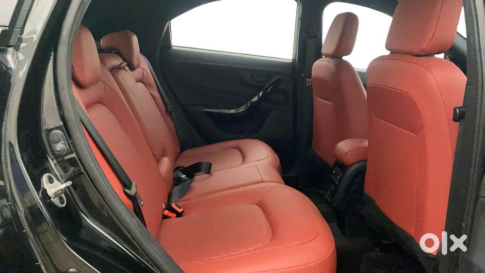 Tata Nexon 1.2 Revotron Xza Plus Luxs Red Dark Edition Amt, 2023, Pe..