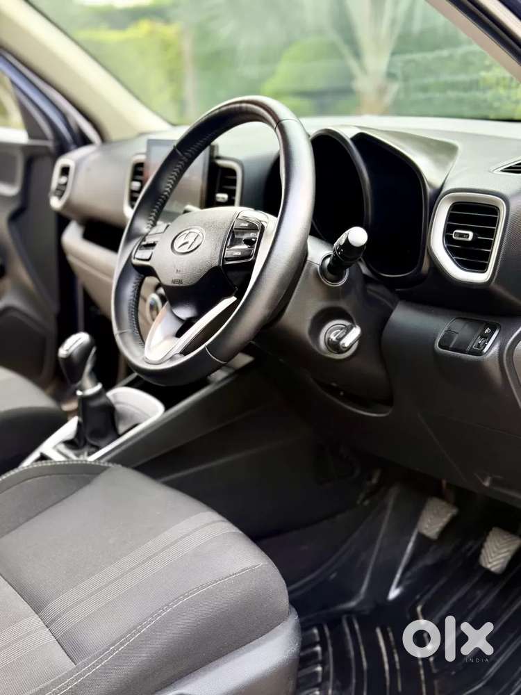 Hyundai Venue [2022-ongoing] 1.5 Crdi Sx, 2021, Diesel