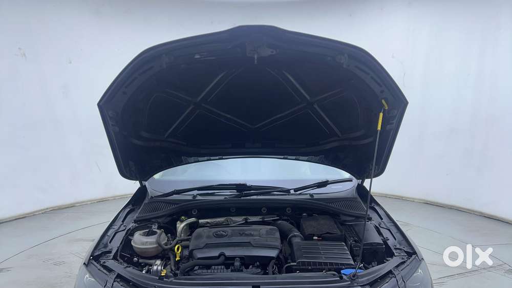 Skoda Octavia Elegance 1.8 Tsi At, 2017, Petrol