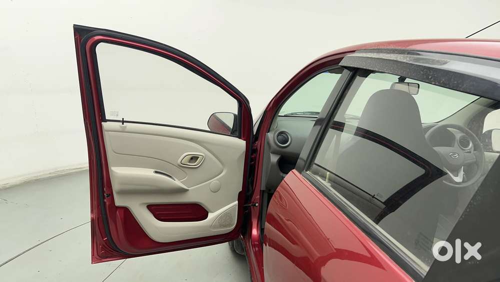 Datsun Redigo T Option, 2017, Petrol