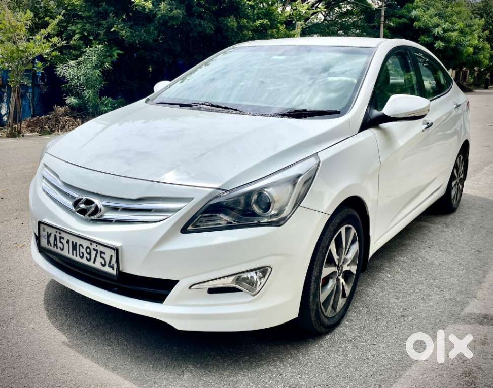 Hyundai Verna Fluidic 1.6 Vtvt Sx Opt, 2015, Petrol