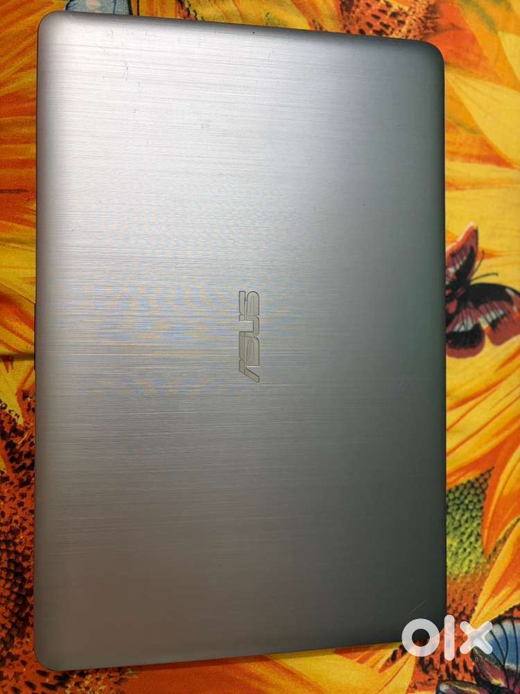 Old Laptop ASUS ..  18000