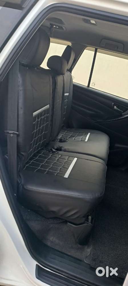 Toyota Innova Crysta 2.4 G Mt 8s, 2017, Diesel