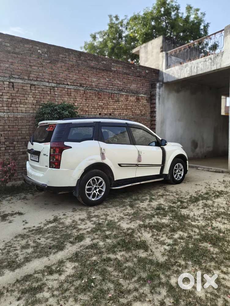 Mahindra Xuv500 W8 2016
