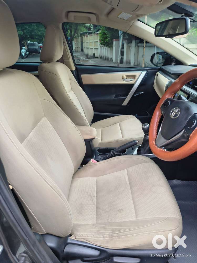 Toyota Corolla Altis 1.8 G, 2015, Petrol
